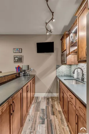 $575,000 | 2250 Lake Pointe Drive, Unit 1502, Lawrence, KS 66049