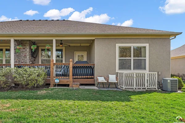 $575,000 | 2250 Lake Pointe Drive, Unit 1502, Lawrence, KS 66049