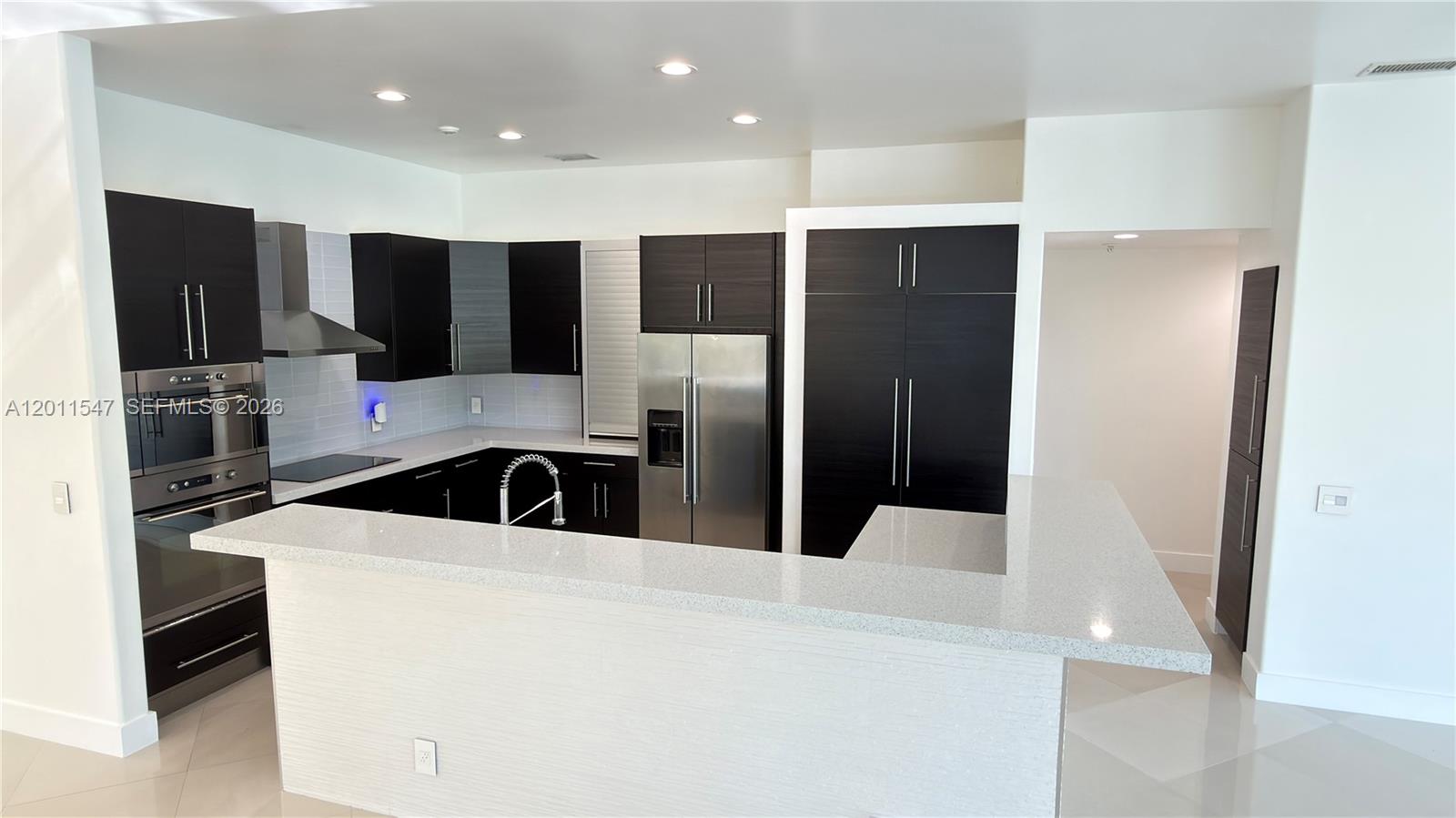 3767 Oak Ridge Circle, Unit 3767 Weston, FL 33331 - Photo 14 of 91