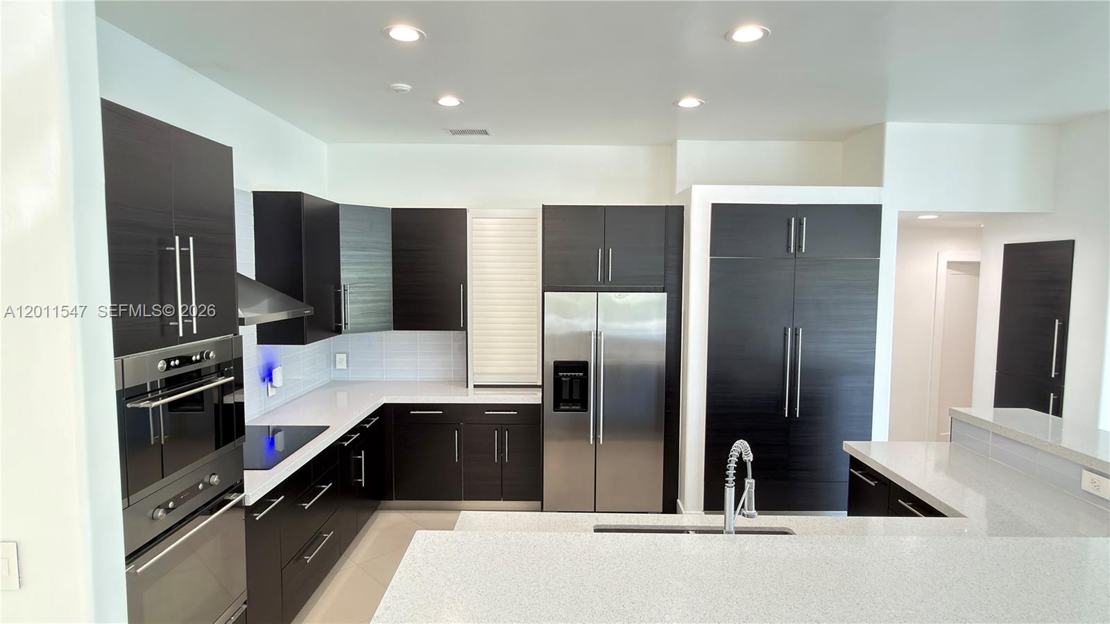 3767 Oak Ridge Circle, Unit 3767 Weston, FL 33331 - Photo 17 of 91