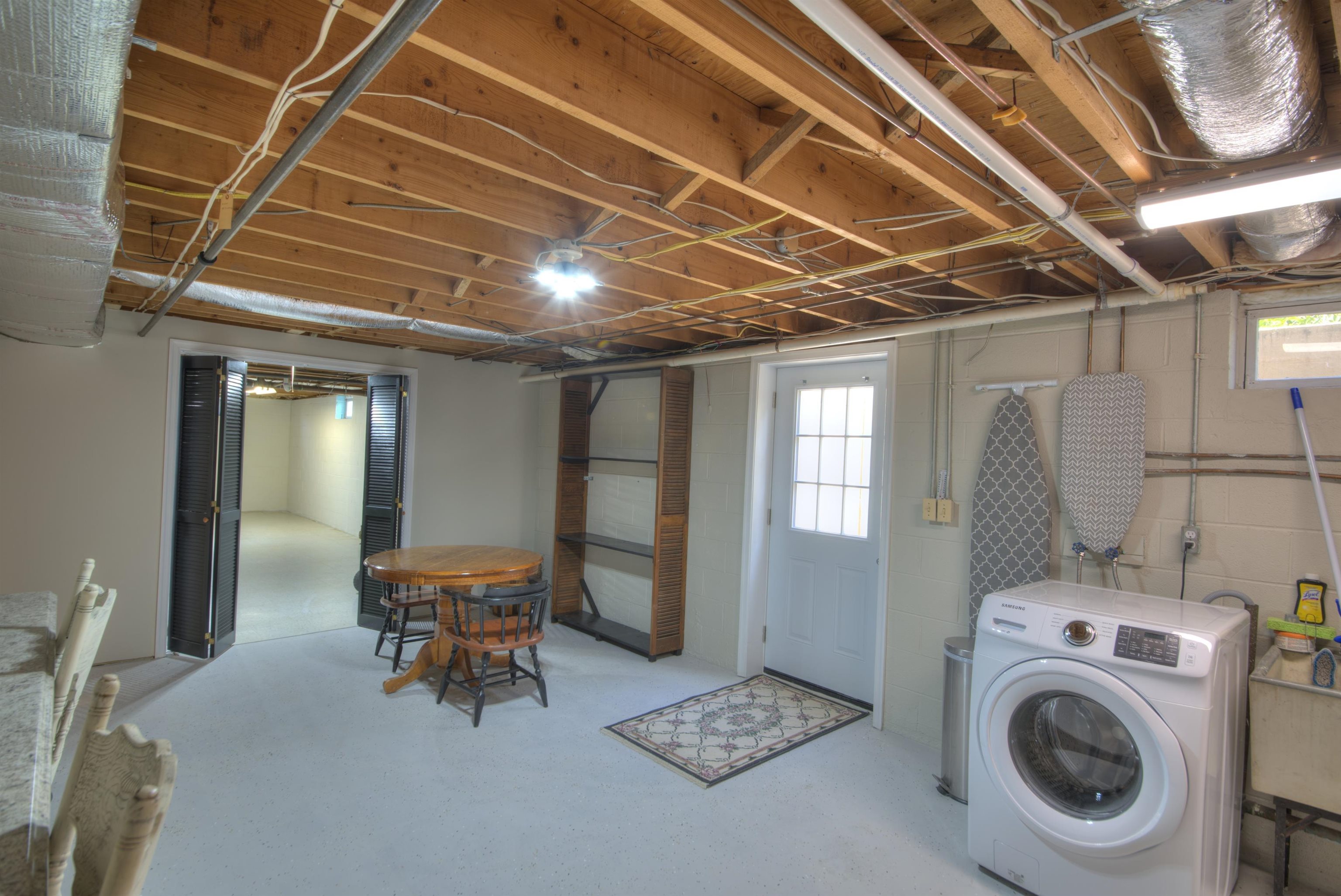 1616 Armistead Road Waynesboro, VA 22980 - Photo 40 of 52 Gallery Image 40