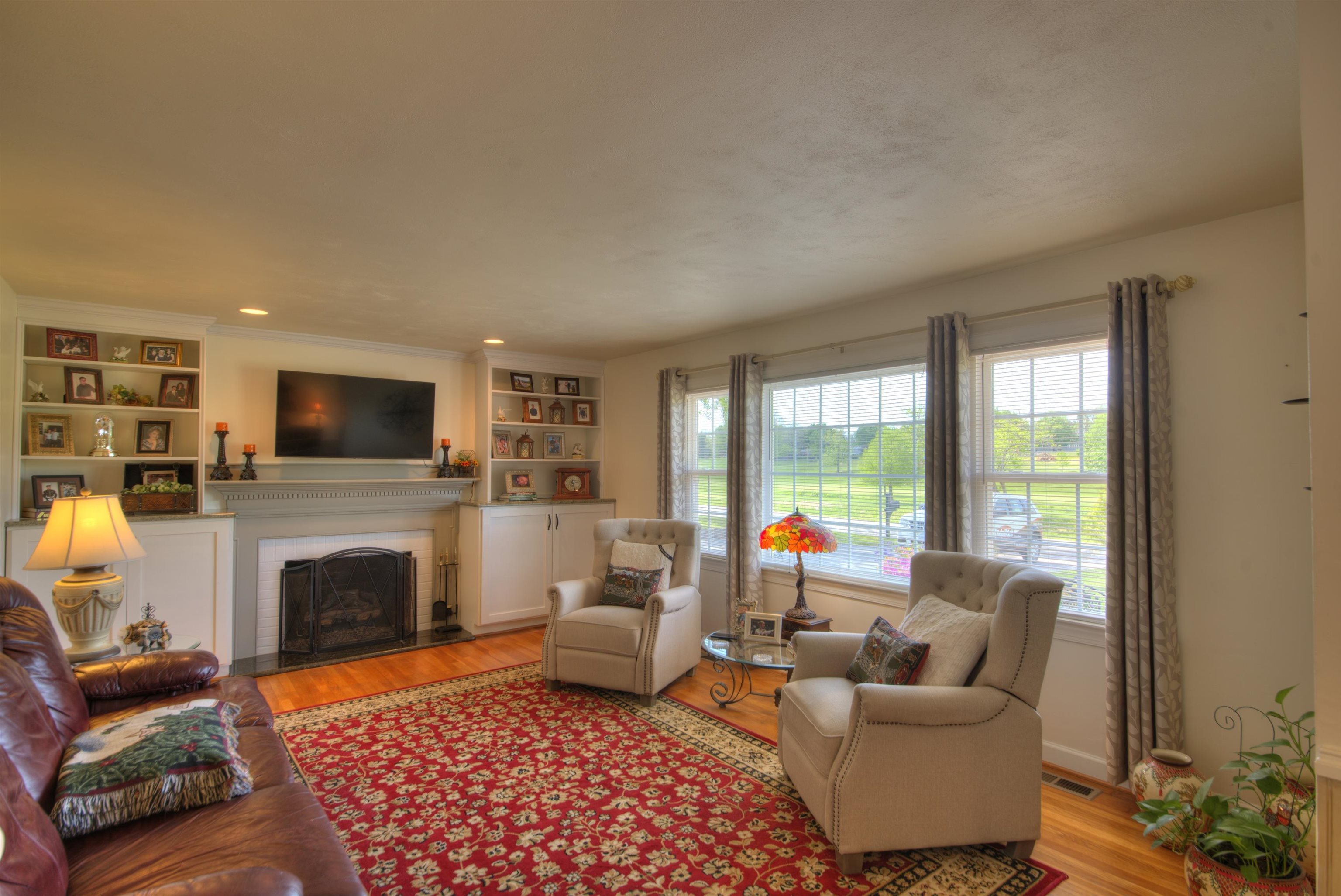 1616 Armistead Road Waynesboro, VA 22980 - Photo 6 of 52 Gallery Image 6