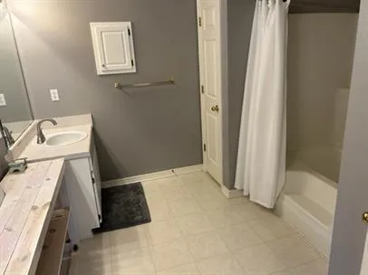 a view of walk in closet