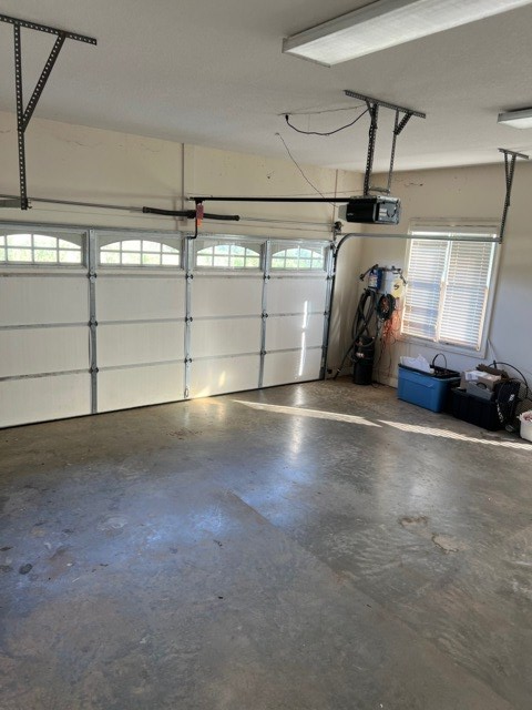 85 Ridgemont Lane Ellijay, GA 30536 - Photo 29 of 42 a view of a garage