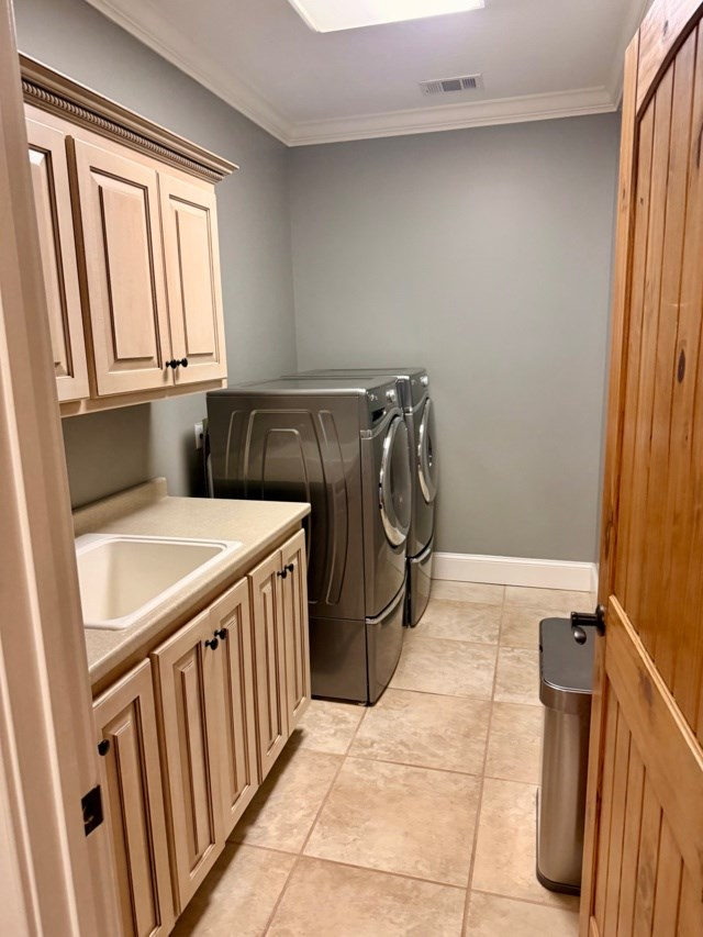 85 Ridgemont Lane Ellijay, GA 30536 - Photo 32 of 42 a utility room with dryer and washer