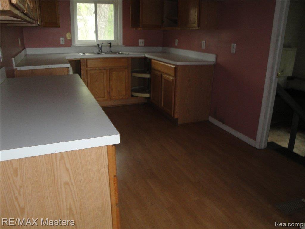 1281 Will Carleton Road Carleton, MI 48117 - Photo 5 of 6 4