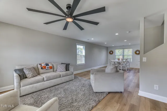 $499,900 | 105 Grants Way, Elizabethton, TN 37643