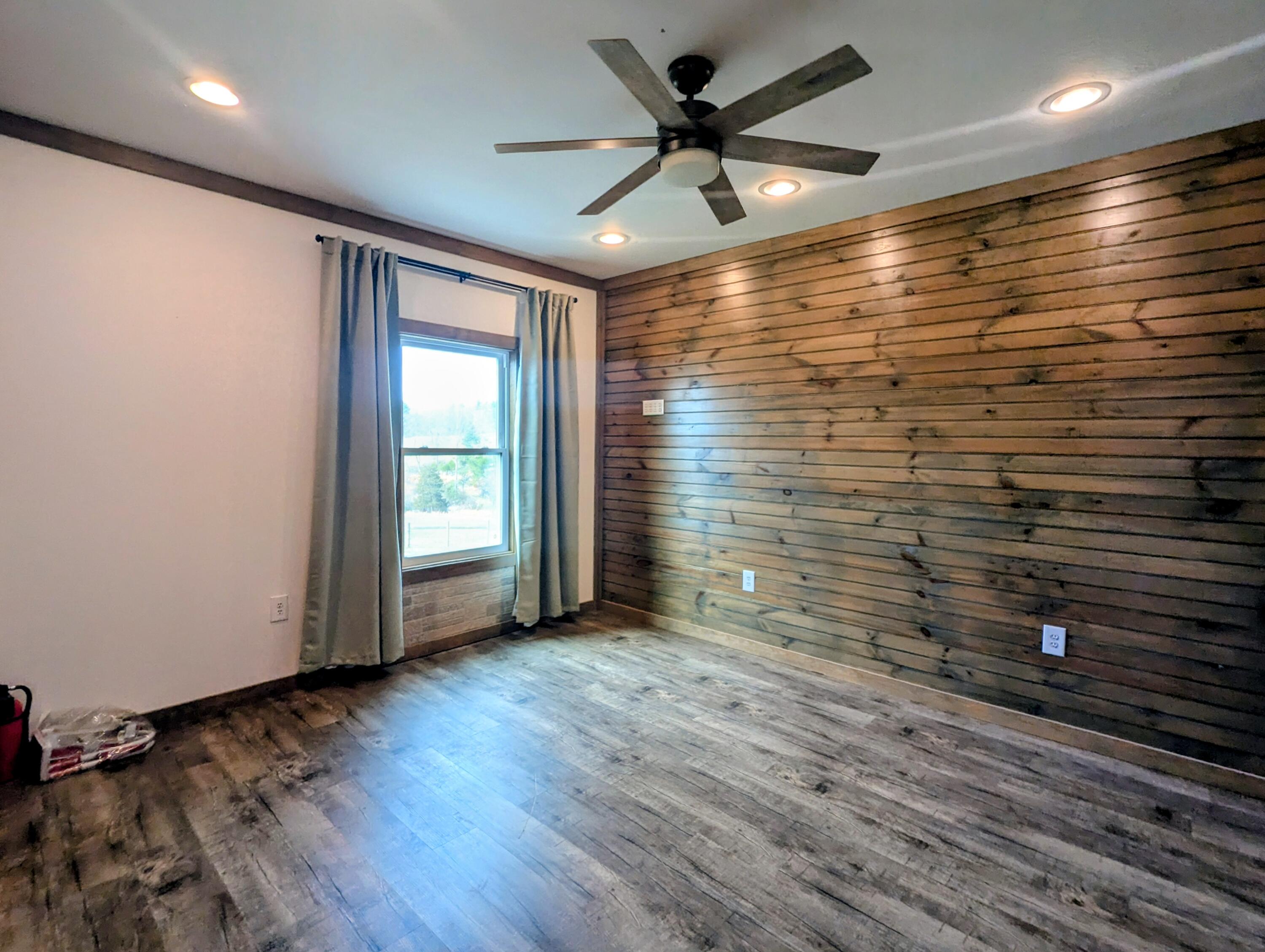 446 Good Neighbors Road Northeast Check, VA 24072 - Photo 12 of 93 1 (25)