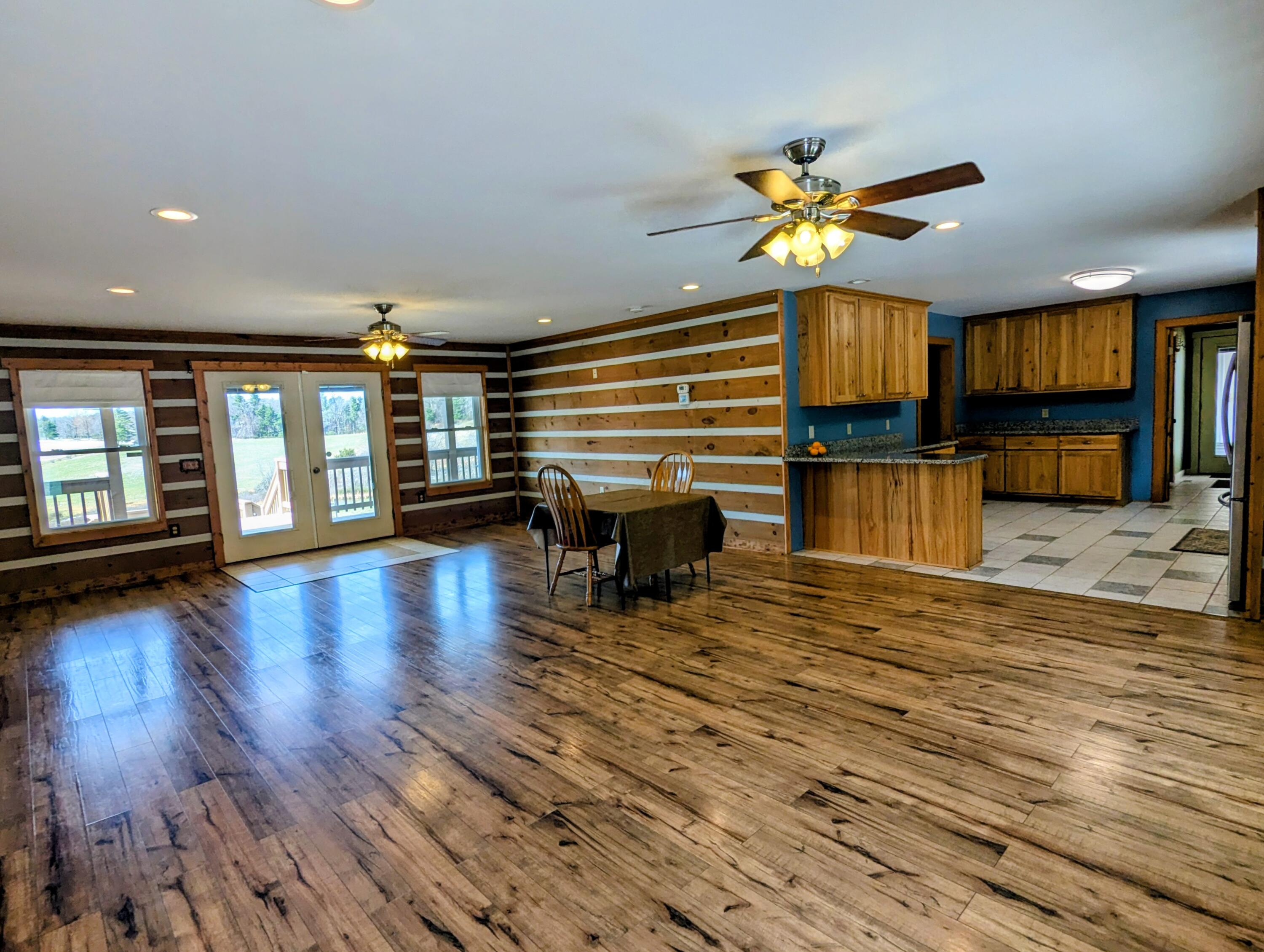 446 Good Neighbors Road Northeast Check, VA 24072 - Photo 20 of 93 1 (33)