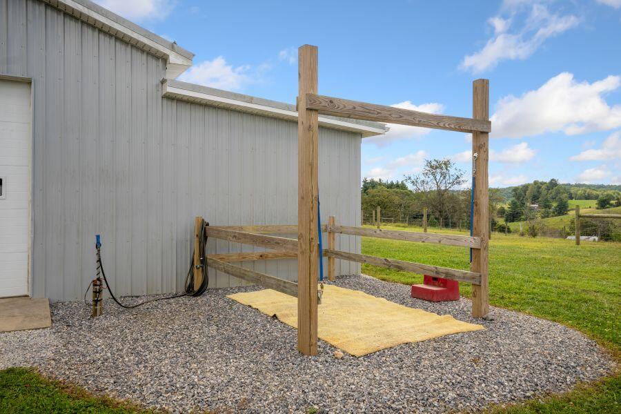 446 Good Neighbors Road Northeast Check, VA 24072 - Photo 60 of 93 Horse wash