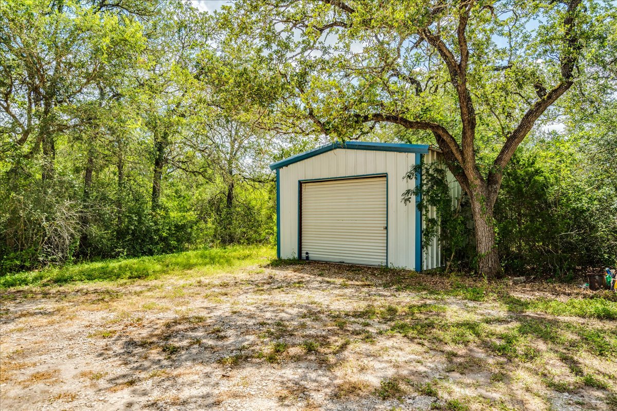19106 Eyerley Road Manor, TX 78653 - Photo 32 of 40 Detached one car garage