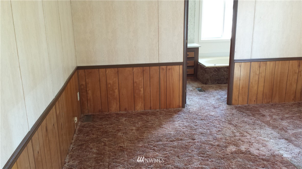 7591 Rd D.5 Northeast Moses Lake, WA 98837 - Photo 13 of 23 Gallery Image 13