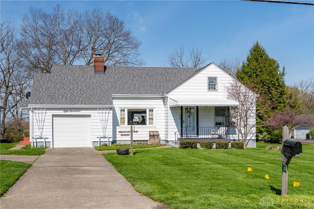 817 Old Mill Road Springfield, OH 45502 - Photo 3 of 72
