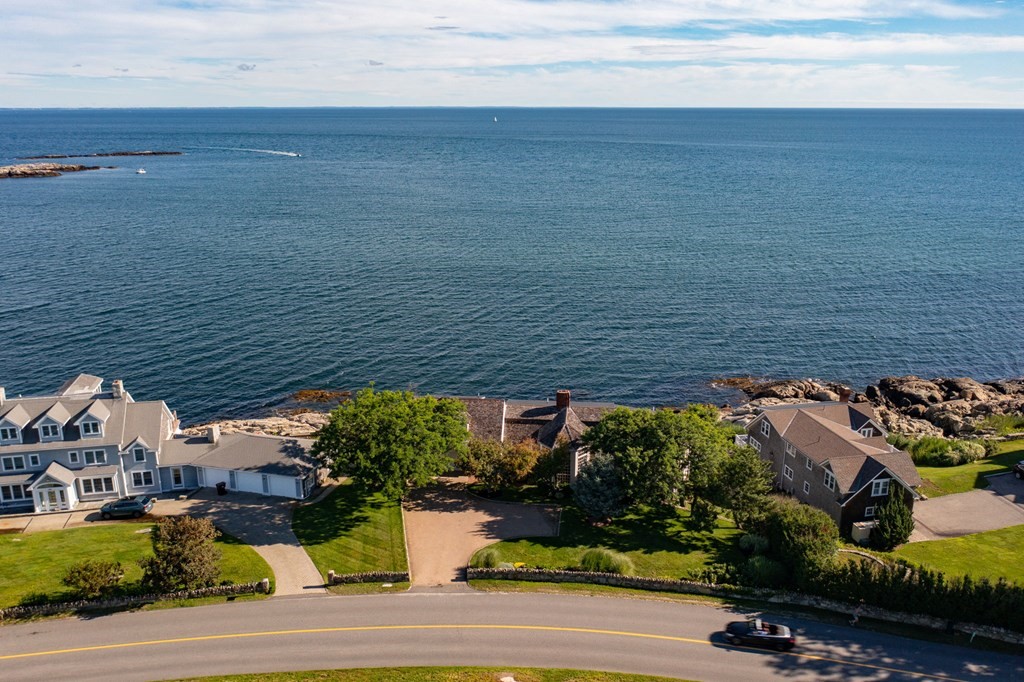 475 Jerusalem Road Cohasset, MA 02025 - Photo 33 of 41 a view of a garden