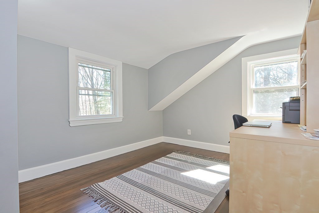 29 Oaks Road Framingham, MA 01702 - Photo 17 of 32 Gallery Image 17