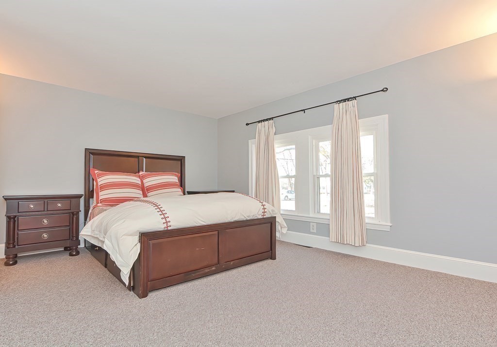 29 Oaks Road Framingham, MA 01702 - Photo 23 of 32 Gallery Image 23