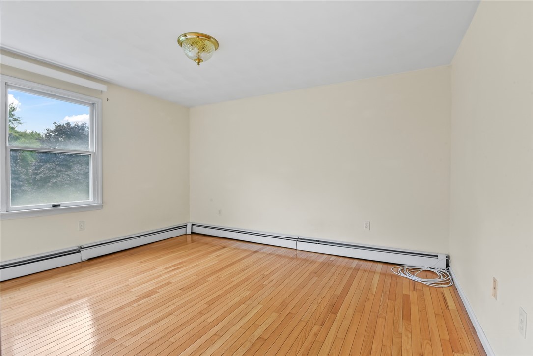 2360 Middle Road East Greenwich, RI 02818 - Photo 36 of 43