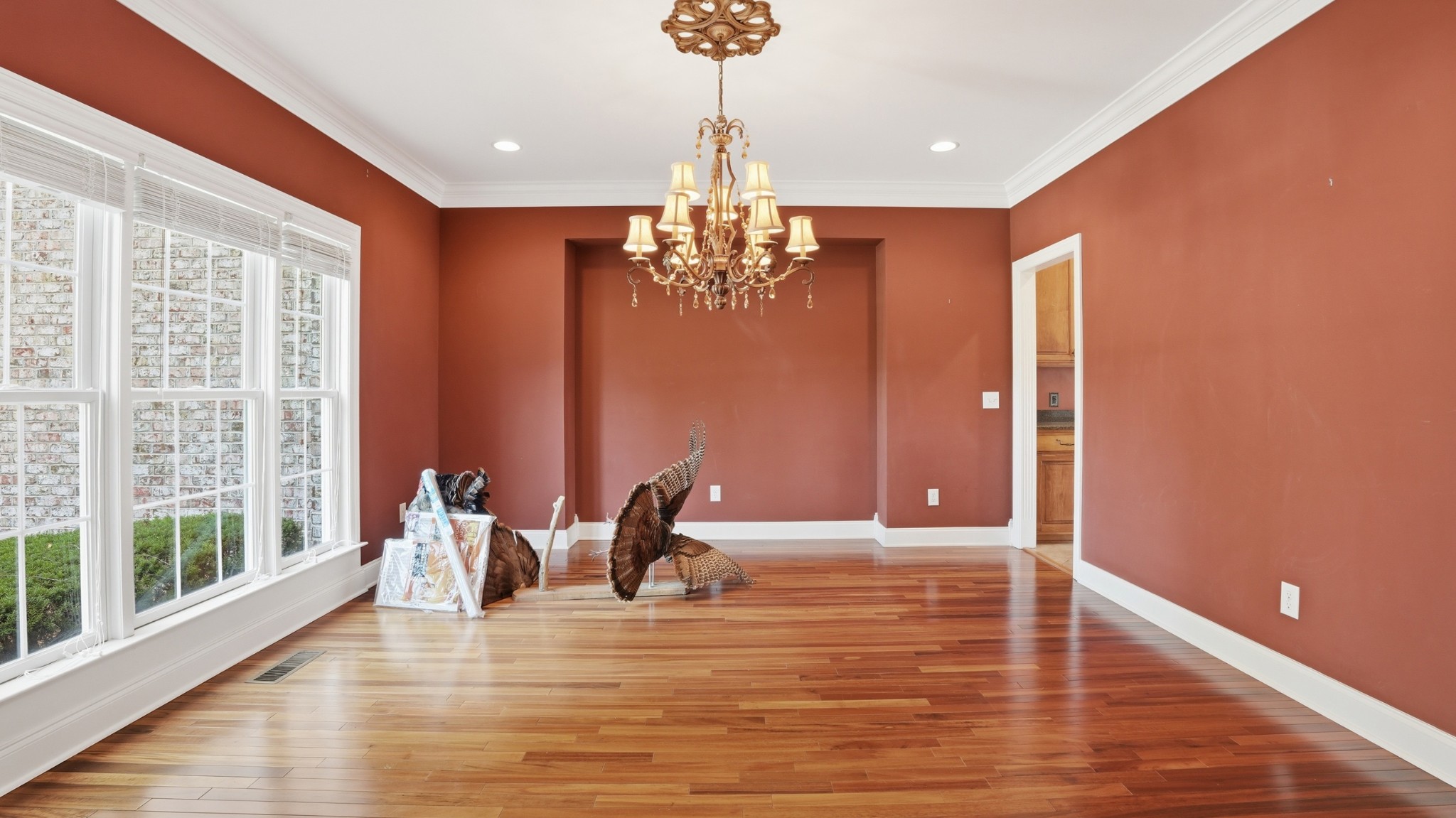 292 Ridgecrest Drive Winchester, TN 37398 - Photo 27 of 62 a view of a dining room with furniture a chandelier and wooden floor