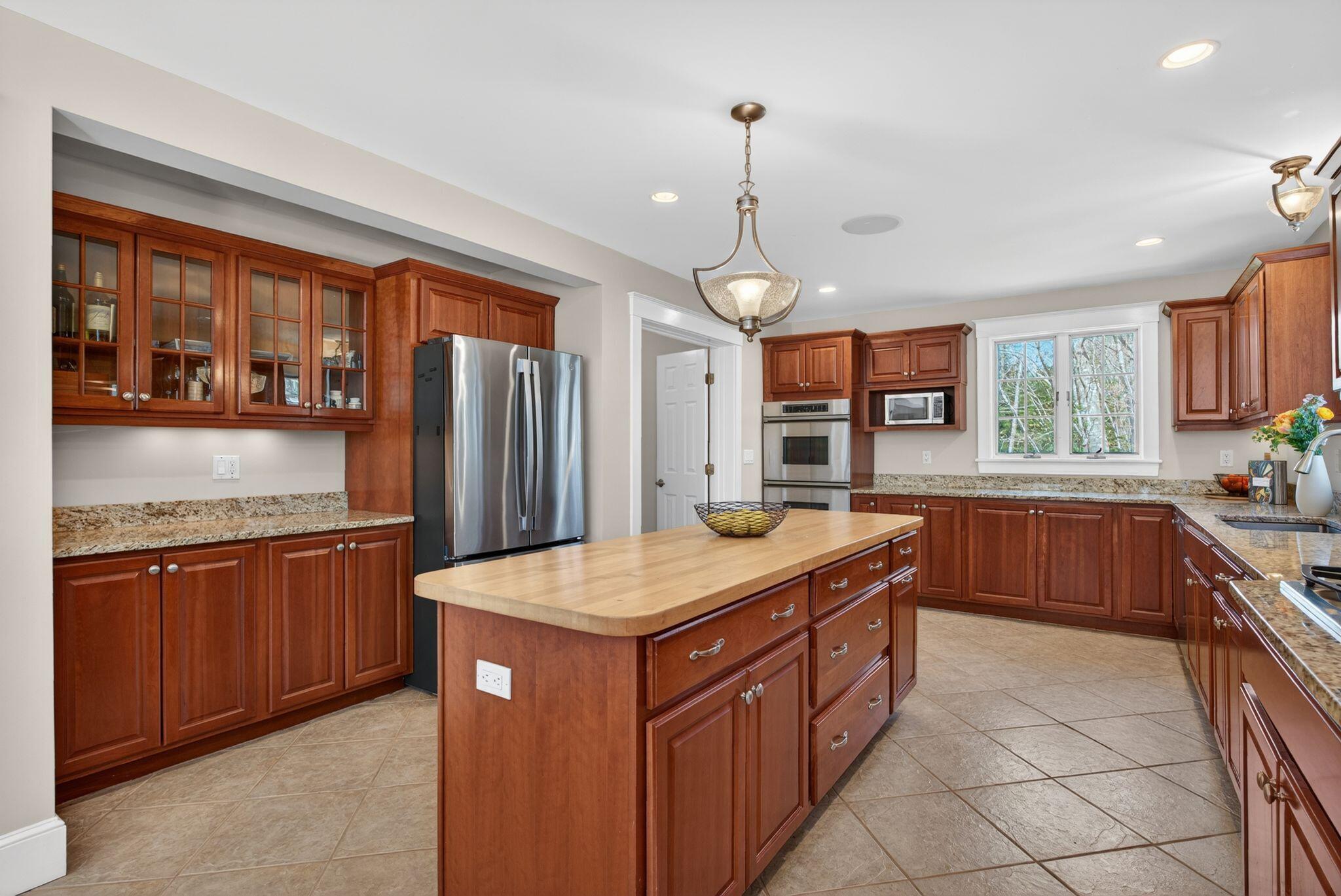 82 Hunts Point Road Cape Elizabeth, ME 04107 - Photo 25 of 64 45_DSC07259