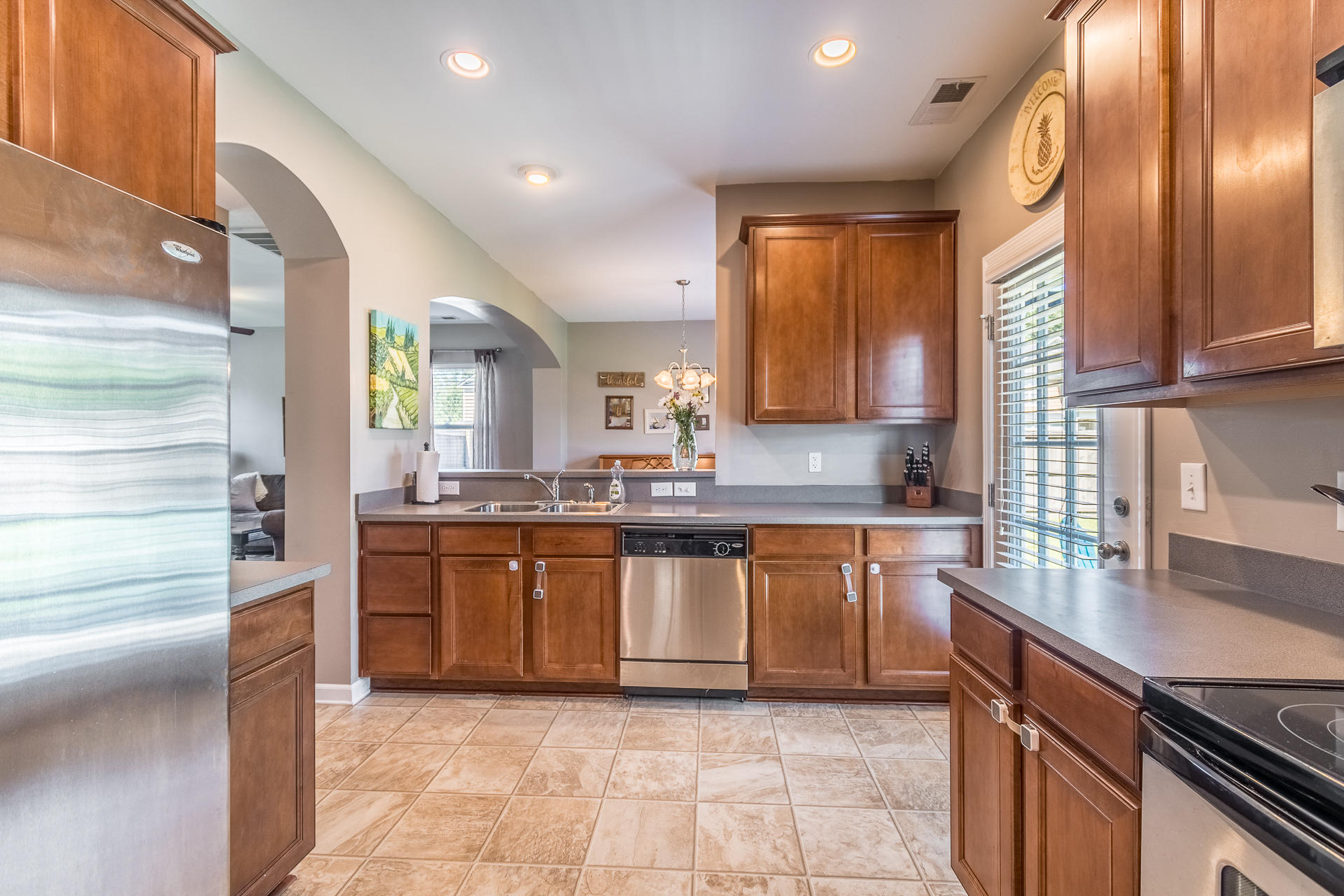 100 Summer View Road Summerville, SC 29486 - Photo 13 of 30 100SummerView-13