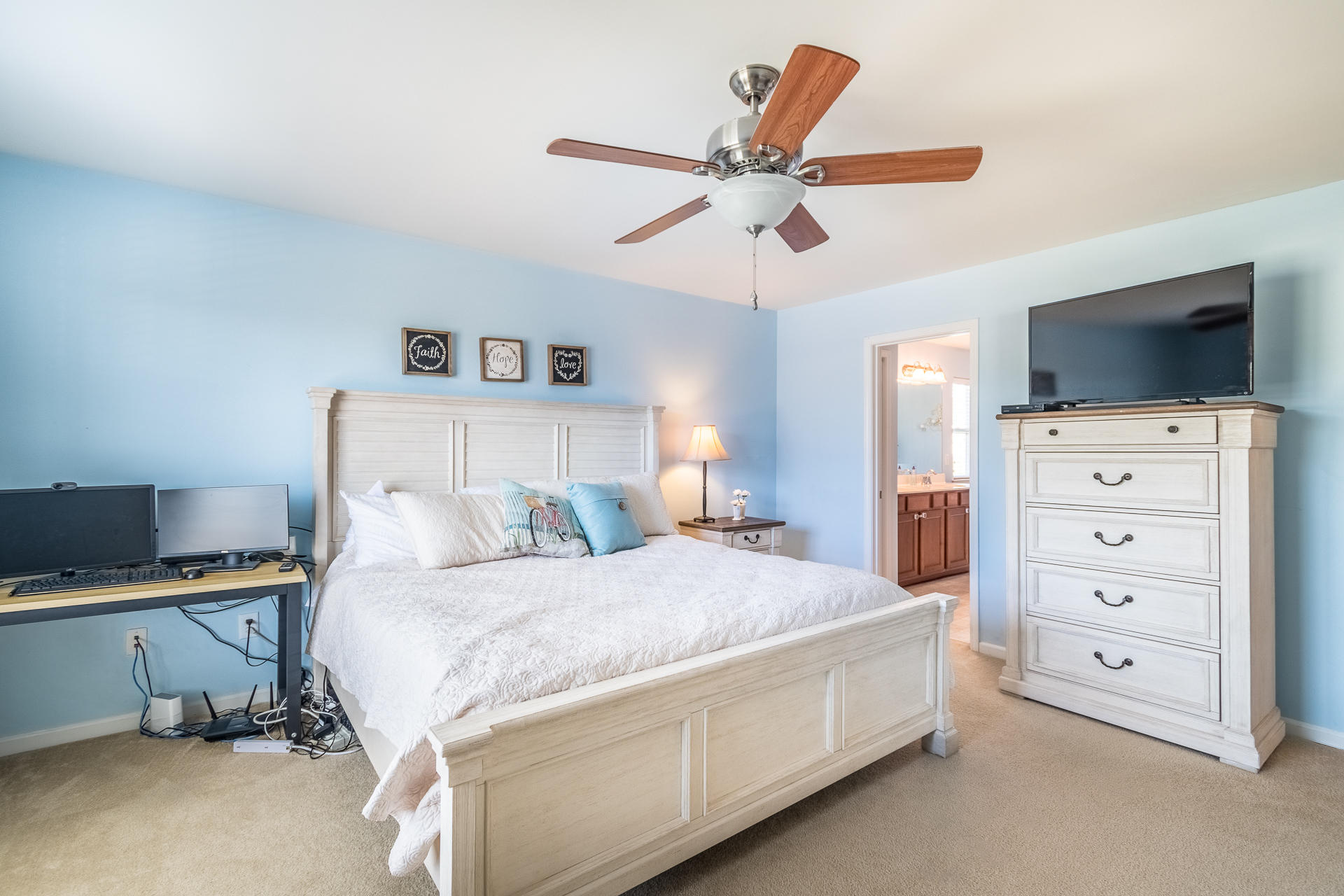 100 Summer View Road Summerville, SC 29486 - Photo 17 of 30 100SummerView-17