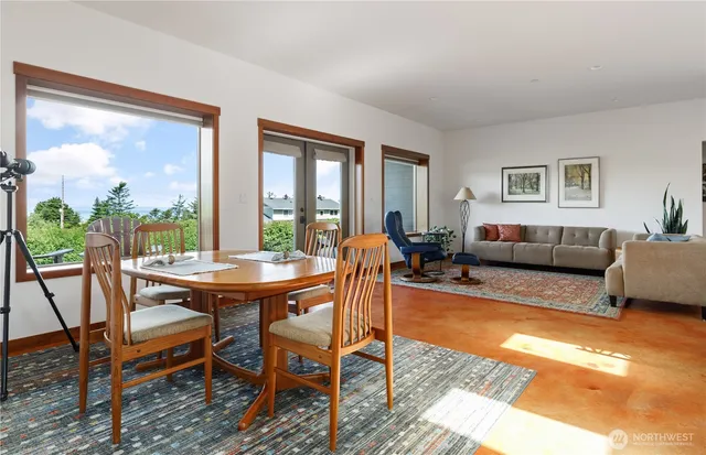 $825,000 | 1335 Crestline Terrace, Oak Harbor, WA 98277