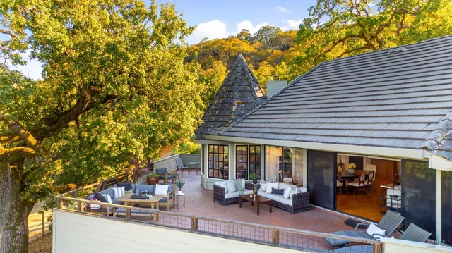 a building outdoor space with patio furniture