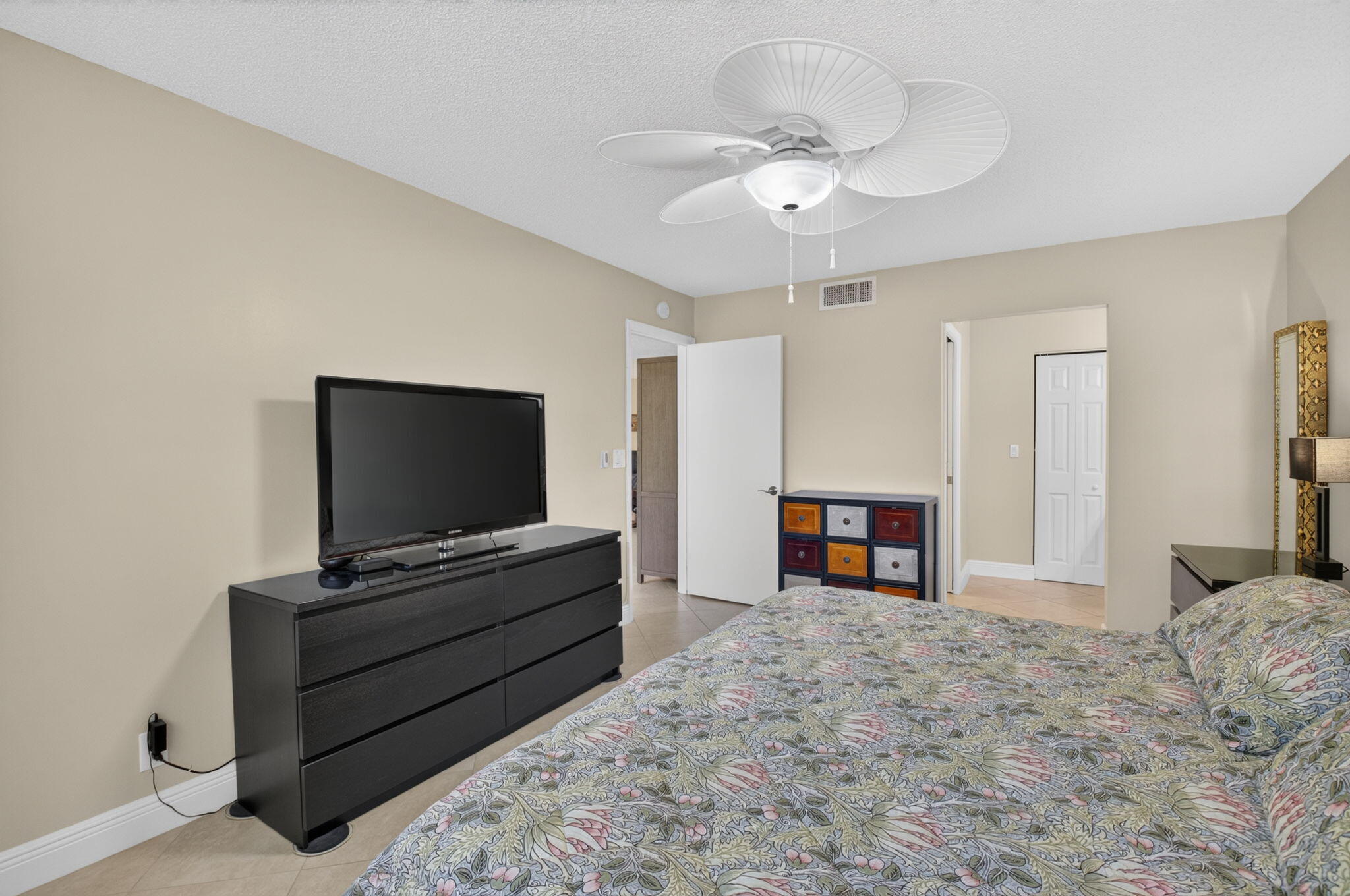 15075 Witney Road, Unit 112 Delray Beach, FL 33484 - Photo 19 of 36 26-web-or-mls-DSC_6571