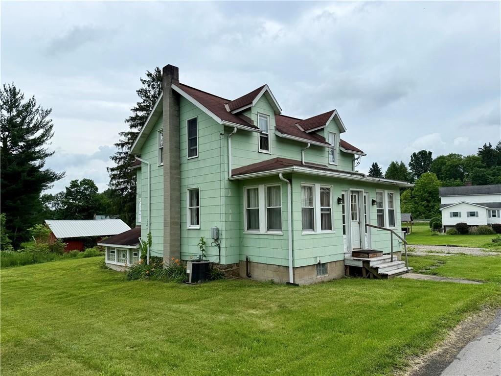 114 Stewarton Road Mill Run, PA 15464 - Photo 2 of 35