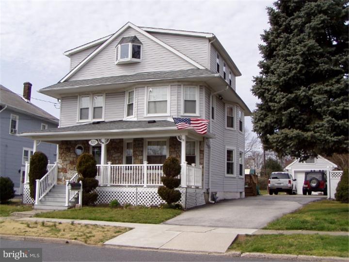 327 Nicholson Road Ridley Park, PA 19078 - Photo 1 of 24