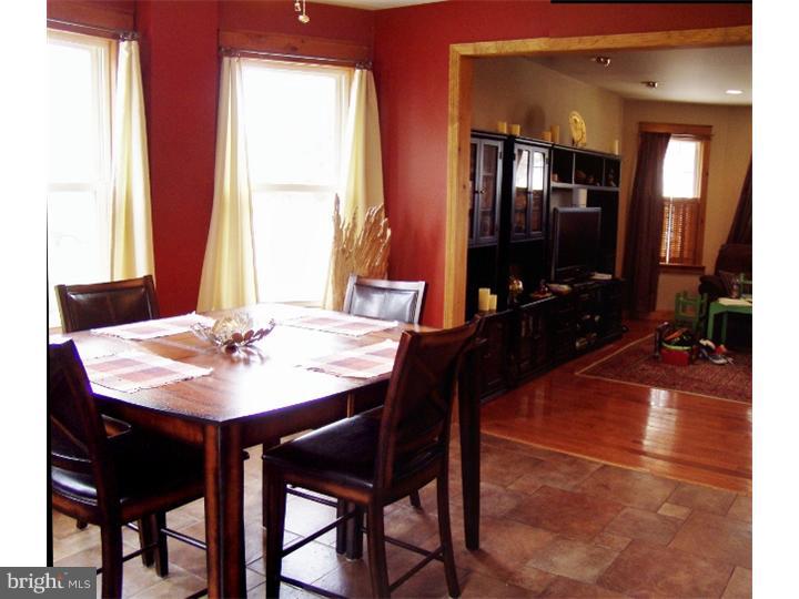 327 Nicholson Road Ridley Park, PA 19078 - Photo 8 of 24