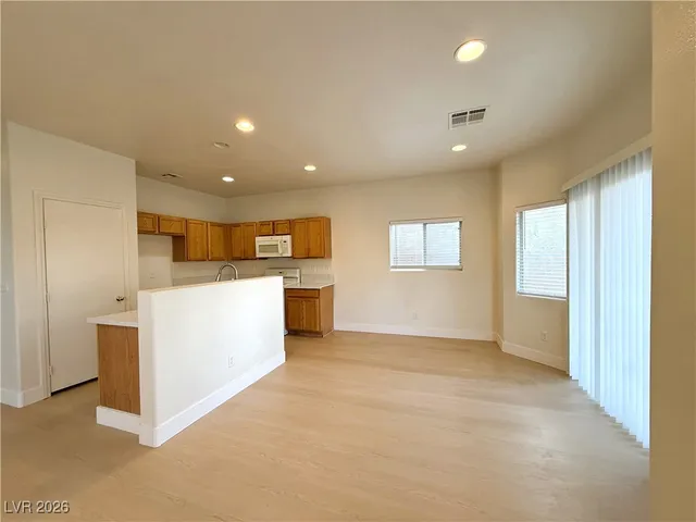 $1,995 | 6079 Clovelly Street, North Las Vegas, NV 89081