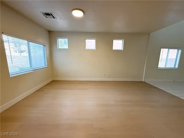 $1,995 | 6079 Clovelly Street, North Las Vegas, NV 89081
