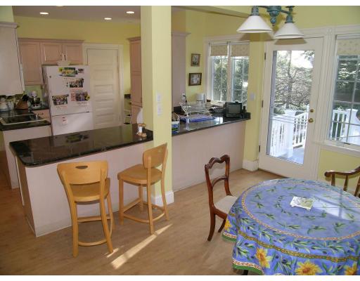 21 Hawthorn Road Brookline, MA 02445 - Photo 3 of 11 Gallery Image 3
