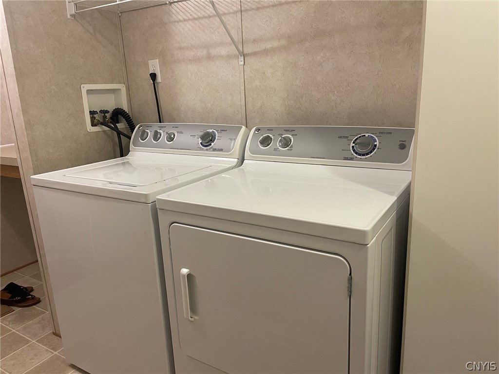 4825 Beacon Light Road Verona, NY 13421 - Photo 34 of 36 Washer & dryer stay