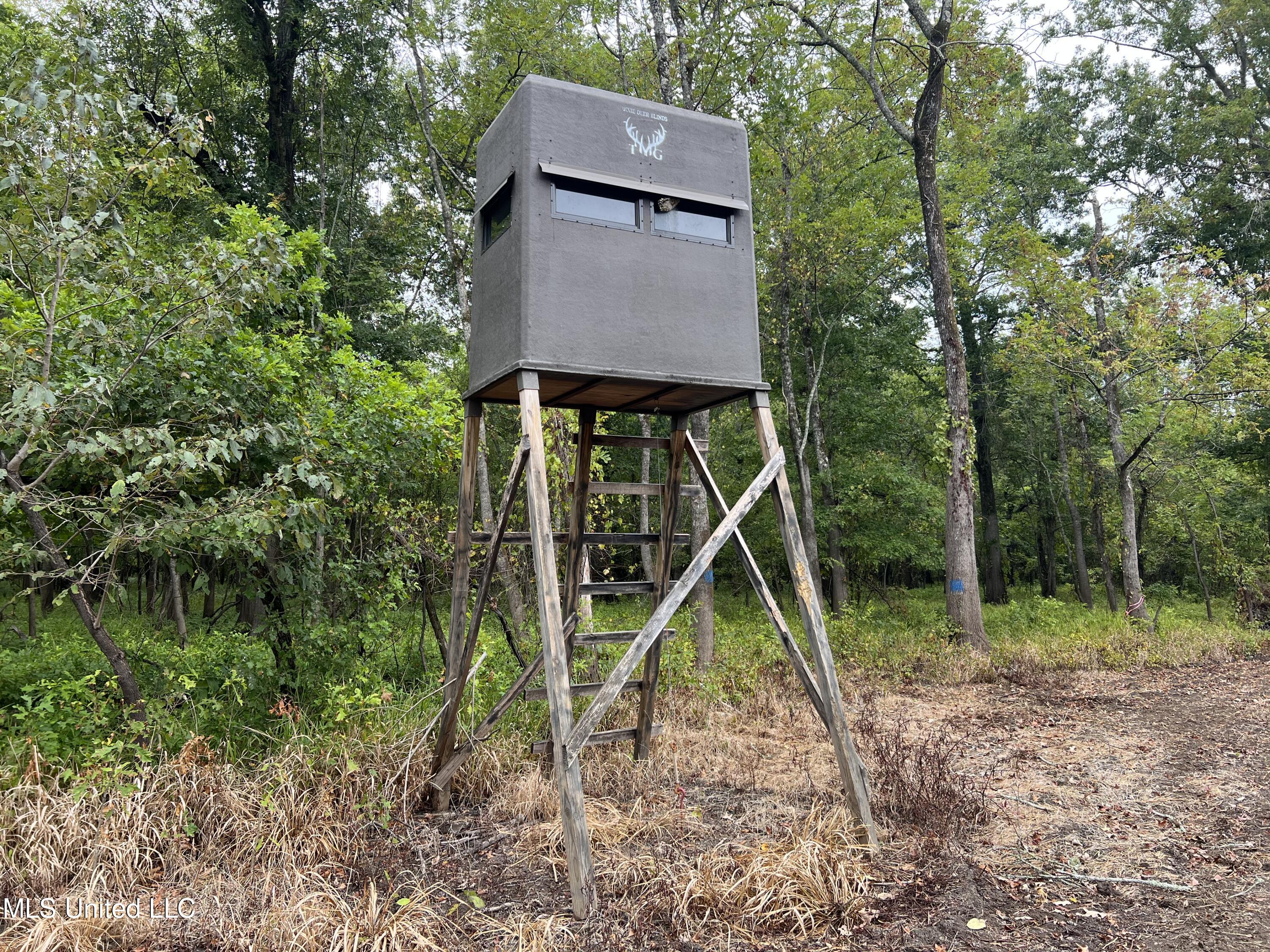 3260 Blackstock Road Vicksburg, MS 39183 - Photo 25 of 30 IMG_0075