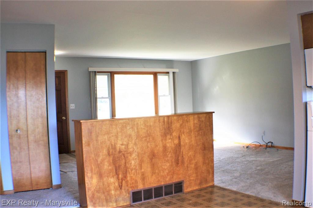 548 North Neeper Street Capac, MI 48014 - Photo 23 of 42