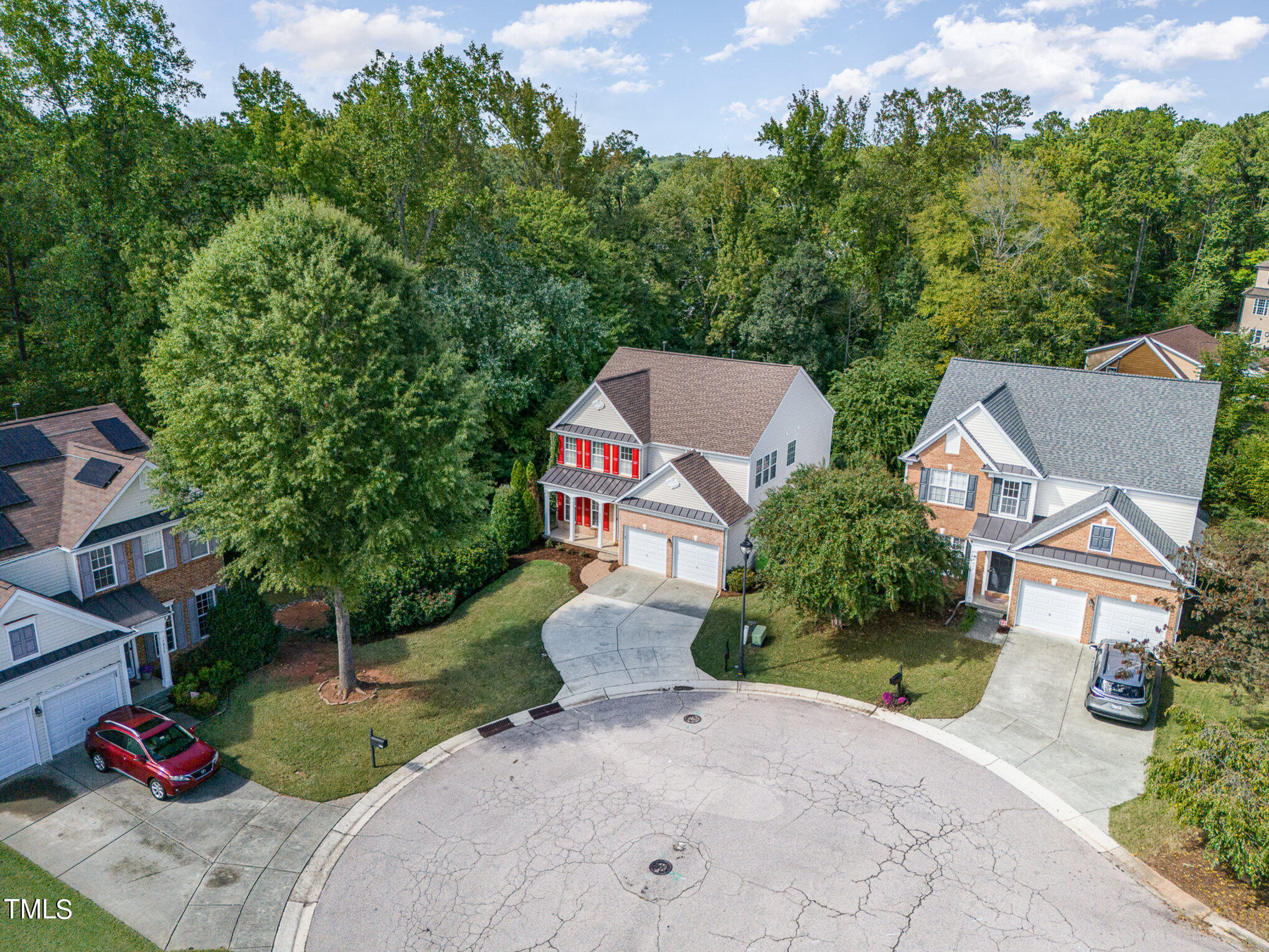 5454 Shaker Heights Lane Raleigh, NC 27613 - Photo 37 of 39 dji_20240919150230_0058_d-edit