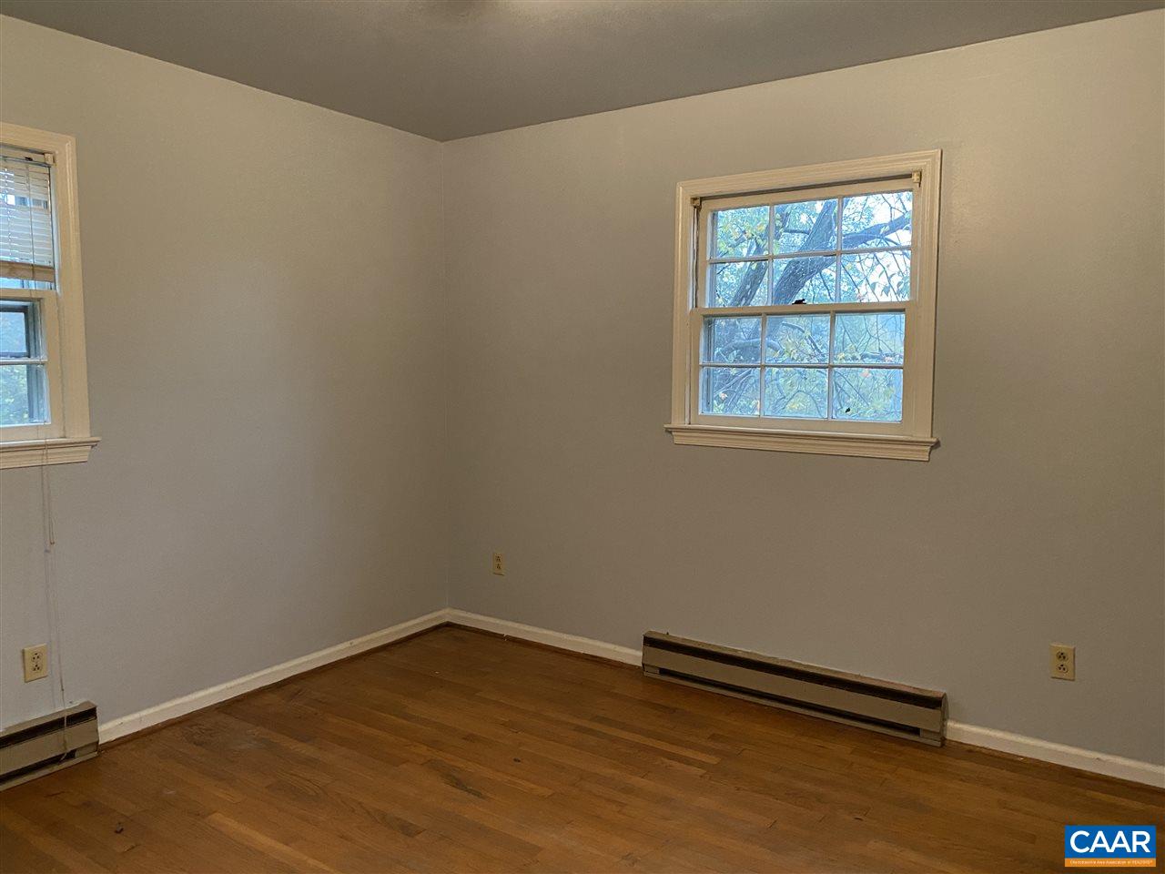 38 George James Loop Radiant, VA 22732 - Photo 12 of 24 an empty room with a window