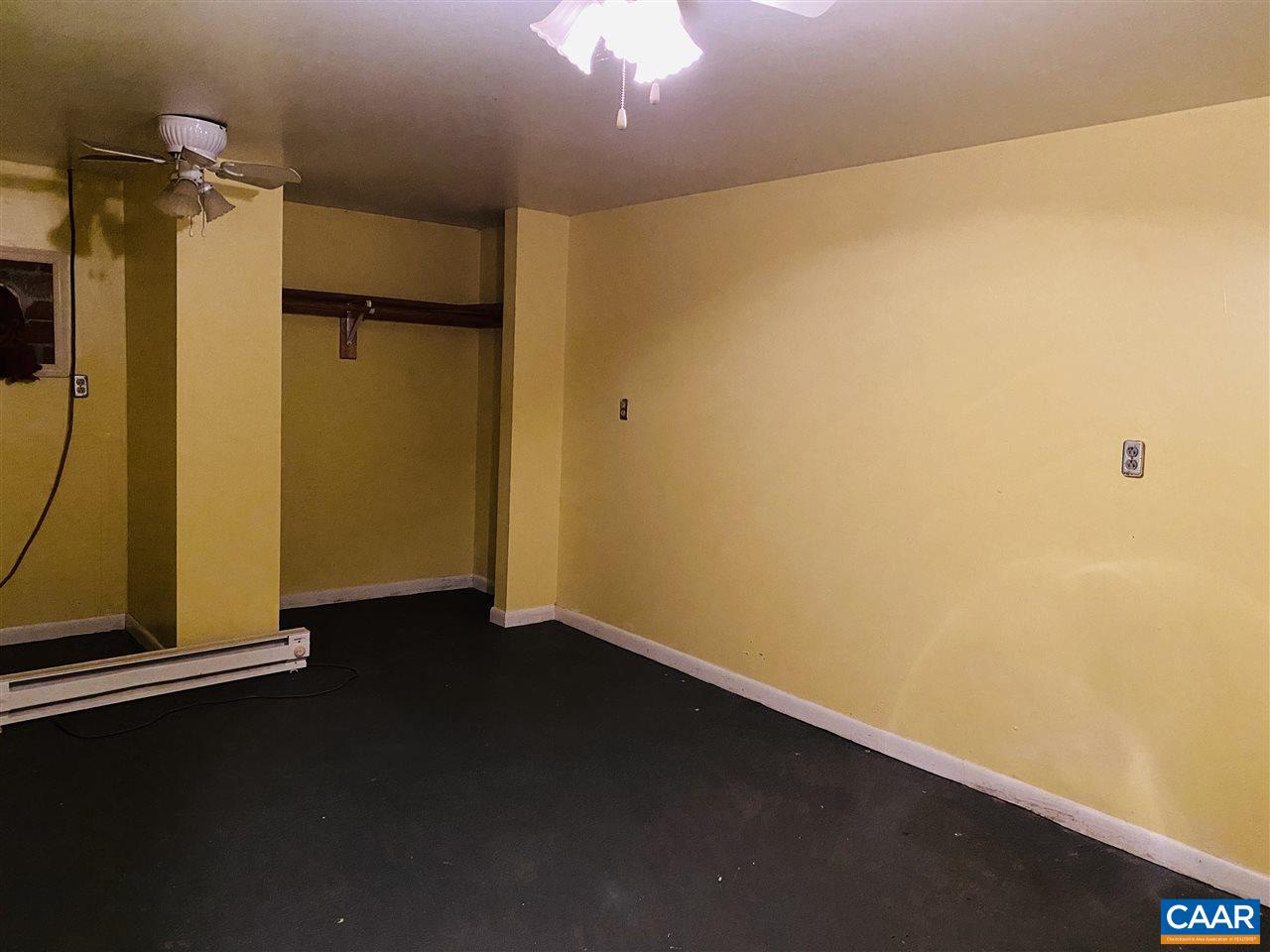 38 George James Loop Radiant, VA 22732 - Photo 17 of 24 a view of a room with wooden floor