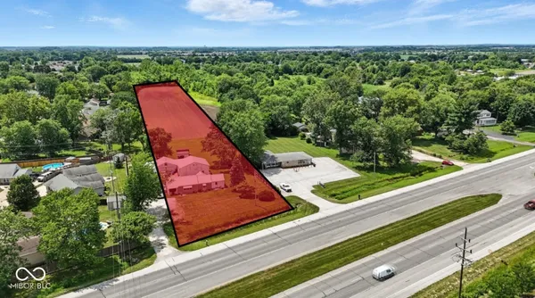 $695,000 | 6516 North Us Highway 31, Franklin, IN 46184