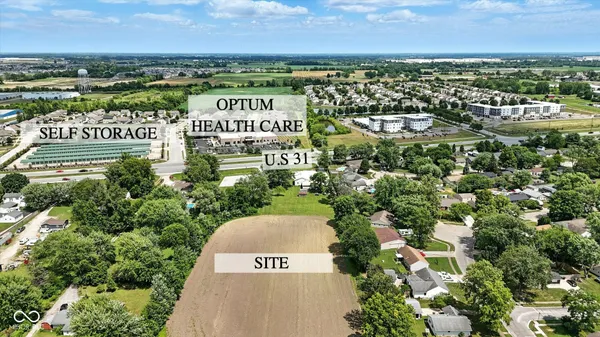 $695,000 | 6516 North Us Highway 31, Franklin, IN 46184