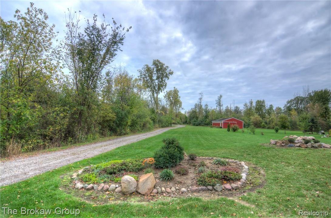 3237 Reid Road Swartz Creek, MI 48473 - Photo 13 of 13 _DSC0211_2_3_tonemapped.jpg