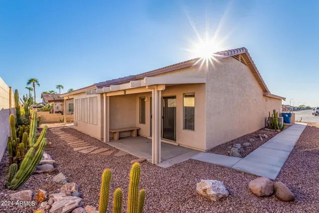 $349,000 | 2101 South Meridian Road, Unit 172, Apache Junction, AZ 85120