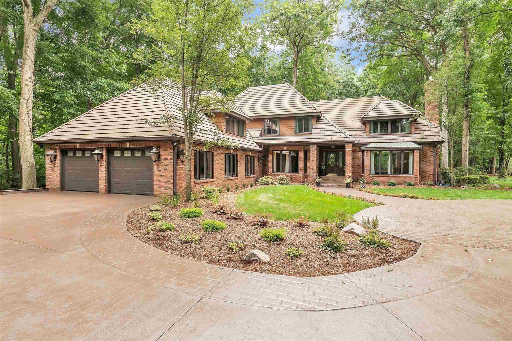 52600 Hickory Road Granger, IN 46530 - Photo 2 of 36 Gallery Image 2