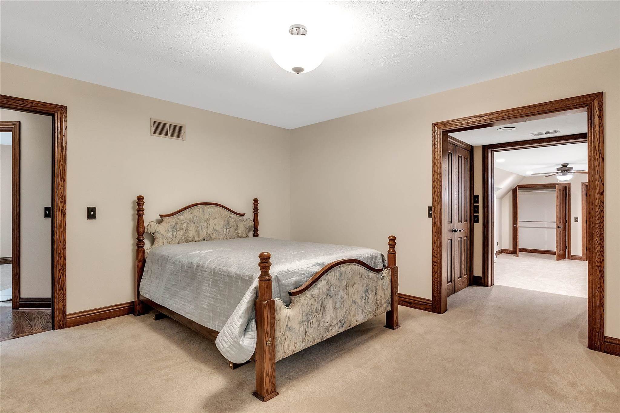 52600 Hickory Road Granger, IN 46530 - Photo 31 of 36 Gallery Image 31