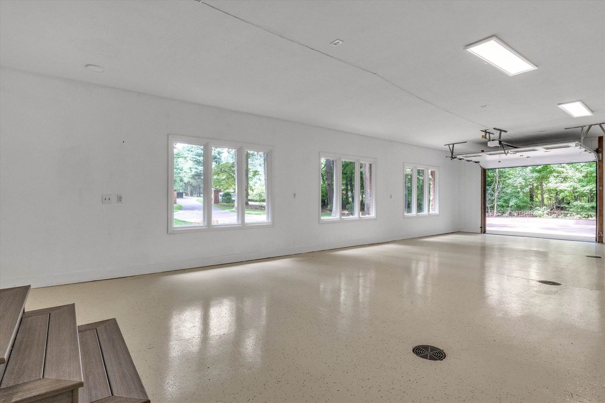 52600 Hickory Road Granger, IN 46530 - Photo 35 of 36 Gallery Image 35