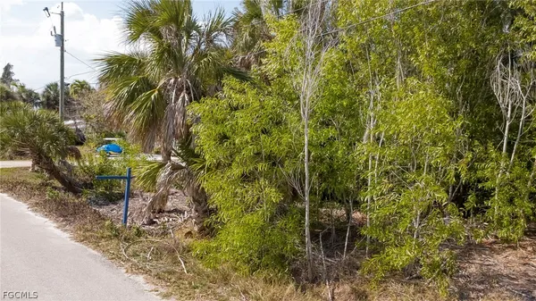 $175,000 | 5350 Marina Drive, Bokeelia, FL 33922