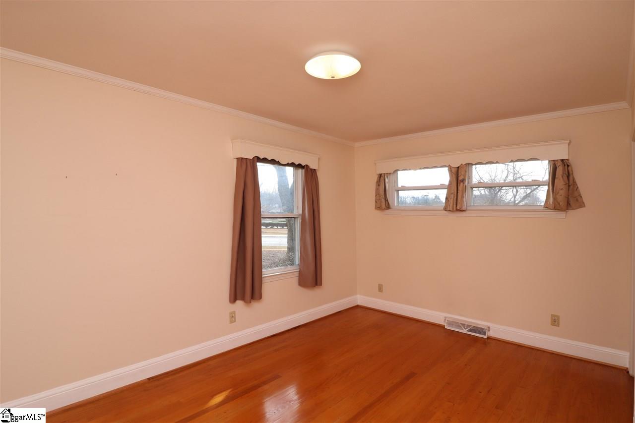 100 Eastbourne Road Greenville, SC 29611 - Photo 15 of 35 Gallery Image 15