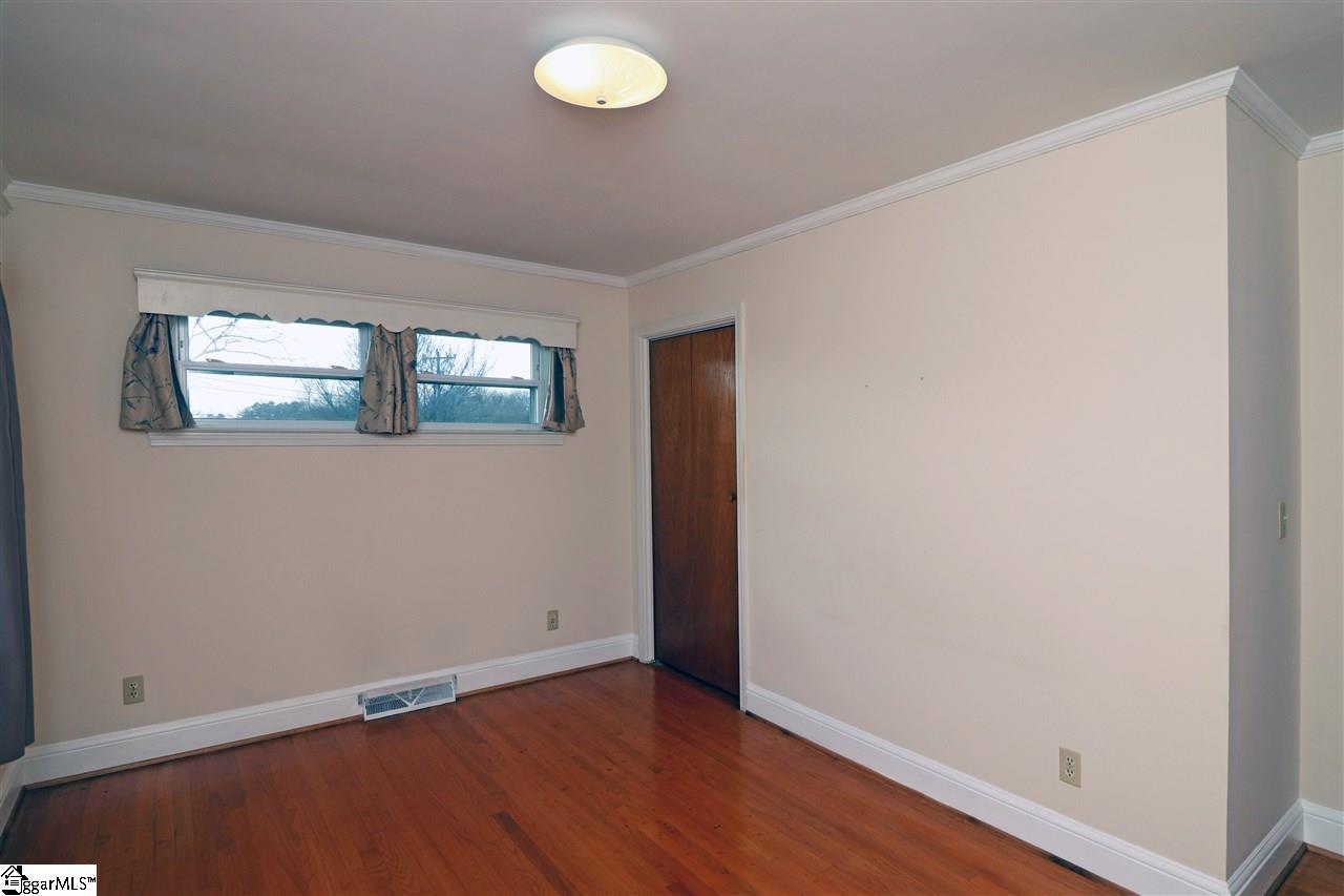 100 Eastbourne Road Greenville, SC 29611 - Photo 16 of 35 Gallery Image 16